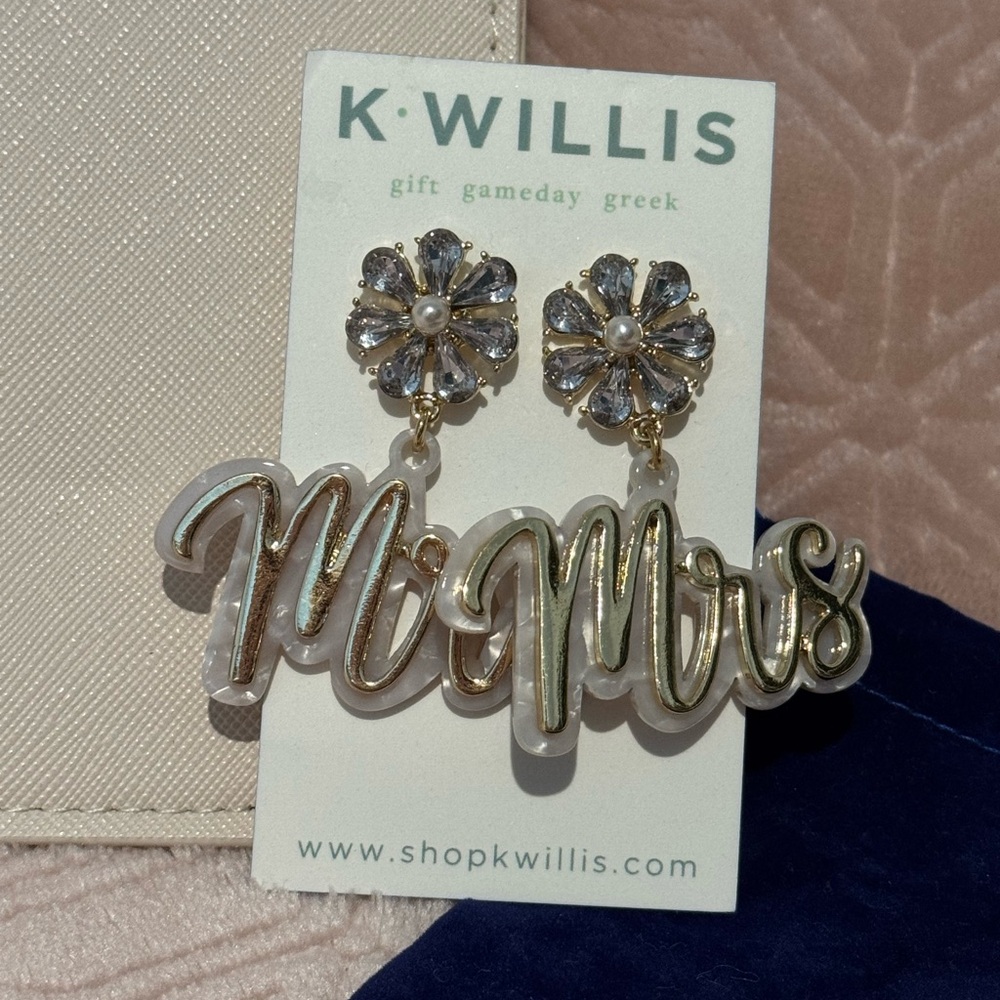 💍For Brides!💍 “Mrs.” Earrings - Gold, Pearl, & Crystal Look